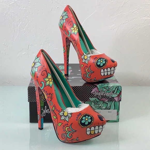 Taylor says Skully Stiletto Platform Heels size 7 NWT - Picture 14 of 16